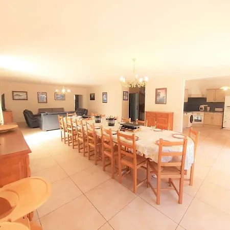 Duplex De Standing A Avec Piscine, Terrasse Et 15 Couchages - Fr-1-457-179